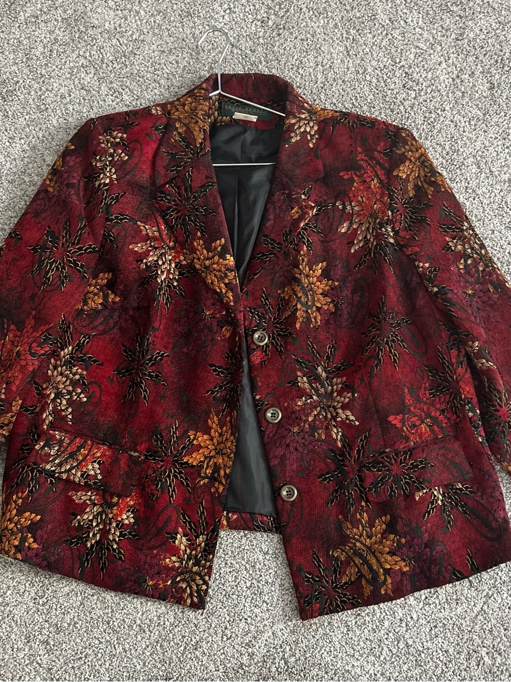 Harve Benard Red and Gold Floral Jacquard Blazer
